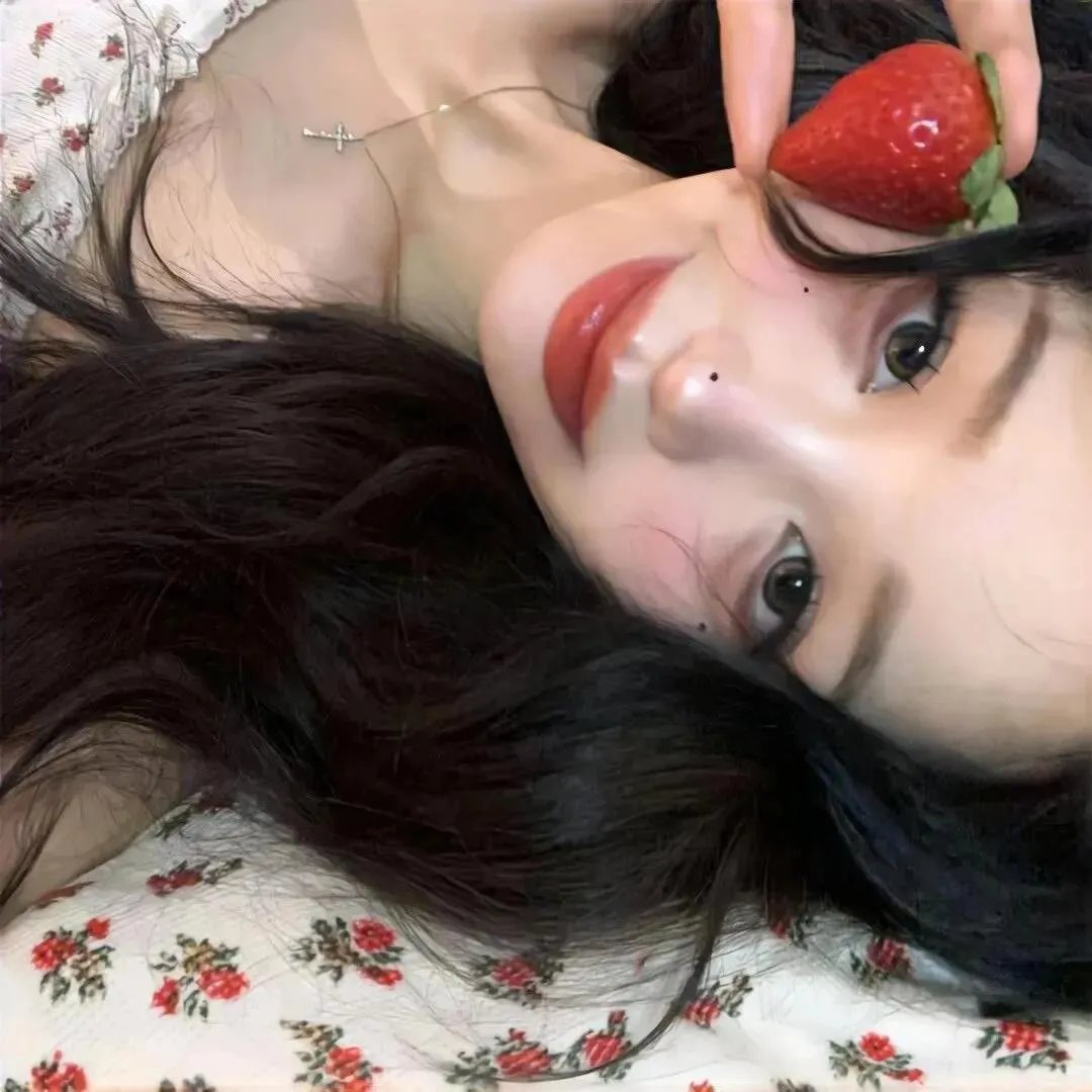 红。白。蓝