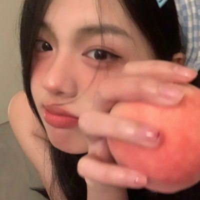 以泥为妆